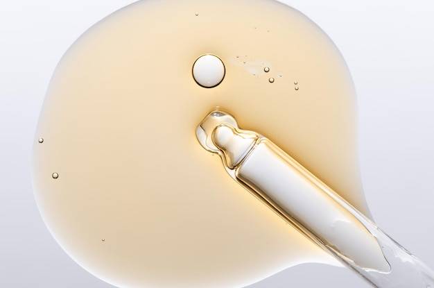 Retinol w skwalanie co to znaczy dla pielęgnacji skóry?